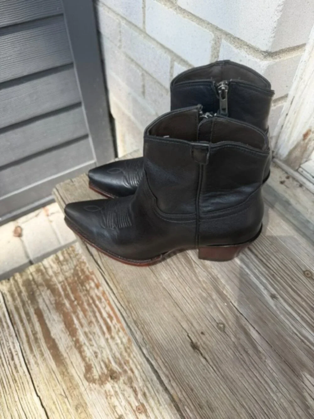 Tecovas Daisy Black Leather Ankle Boot 7